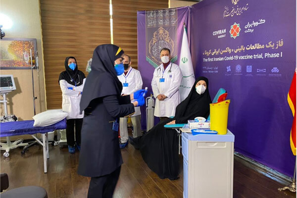 تاقی کردنەوەی مرۆڤی ڤاکسێنی کۆرۆنای ئێرانی دەستی پێکرد