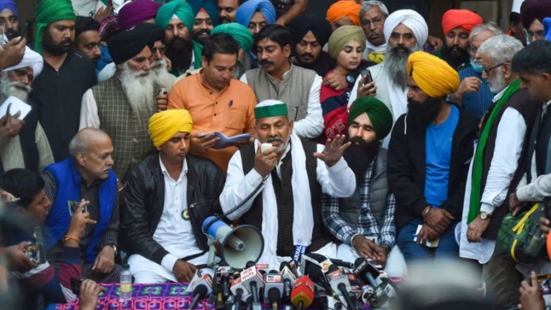 दिल्ली की सीमाओं पर ही किसान नए साल का जश्न मनाएंगेः टिकैत