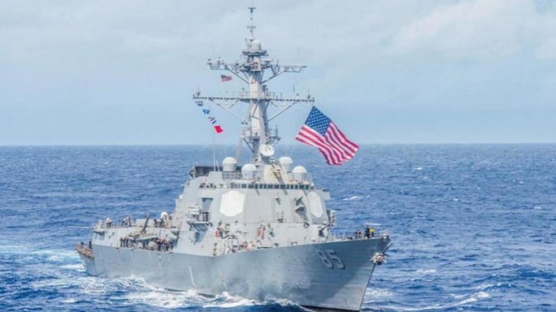 中国が米駆逐艦の台湾海峡通過に猛反発、「これは挑発行為」