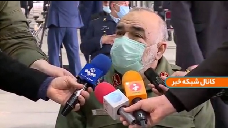 Tümgeneral Selami: " İran, Düşmanın Bölgedeki Hareketlenmesine Tepki Göstermeye Hazır "