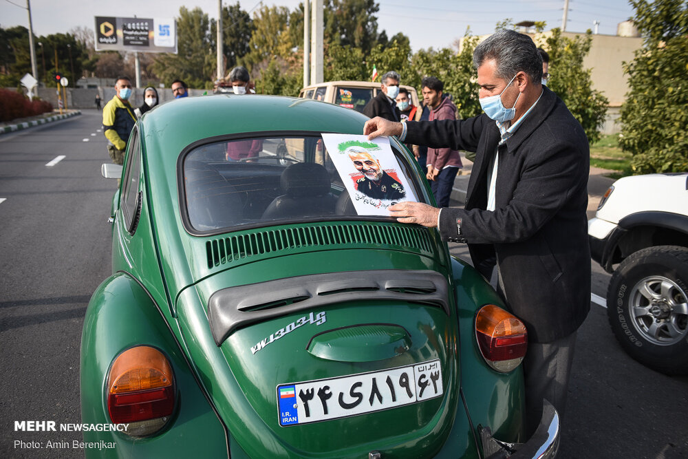 Photos: Vehicle parade on Gen. Soleimani's 1st martyrdom anniversary in Shiraz, Iran