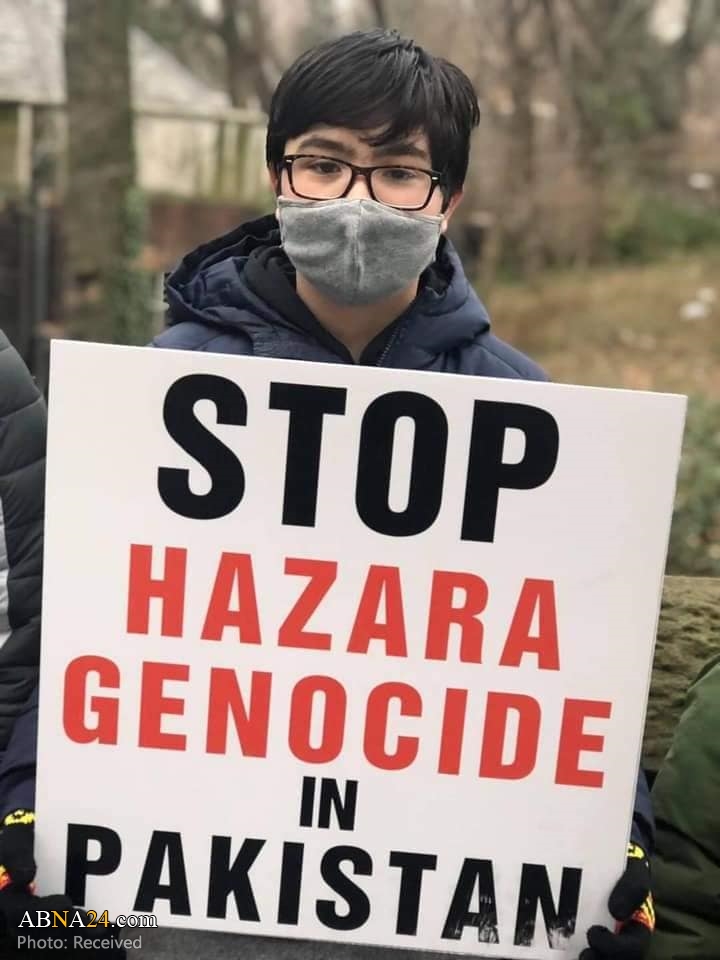 Photo: Manifestation au consulat du Pakistan à New York pour condamner le meurtre de 11 musulmans chiites et l'inefficacité du gouvernement