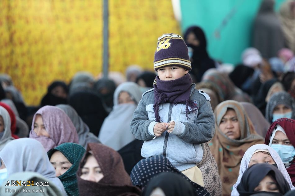 Pakistan: Shia Muslims in Quetta sit-in for 3rd day in cold weather with bodies of slain coal miners 