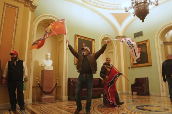 Guerra de burros y elefantes: “Manifestantes Pro-Trump se toman el Capitolio”