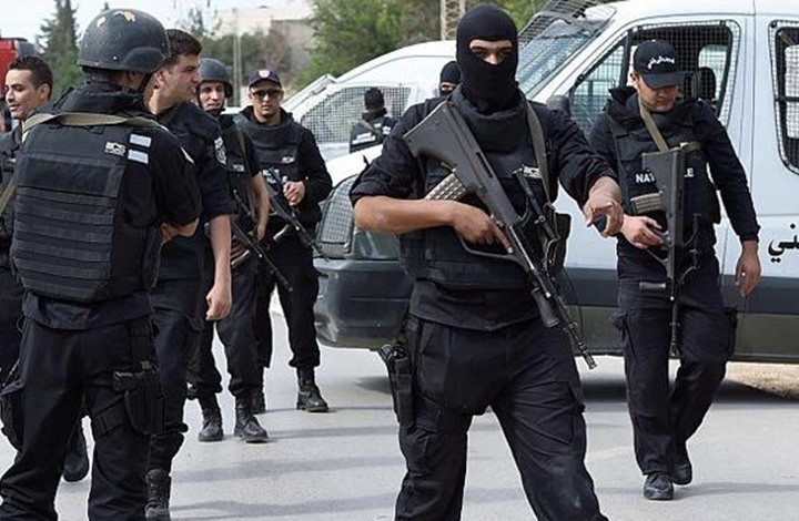 السلطات التونسية تعلن القبض على قيادي بارز في تنظيم القاعدة