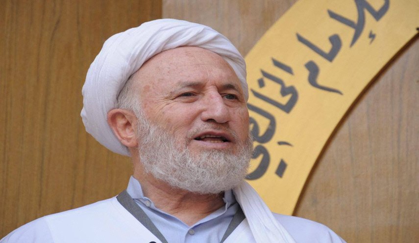الشيخ جواد الخالصي يدين تدخل السفارة الامريكية في العراق