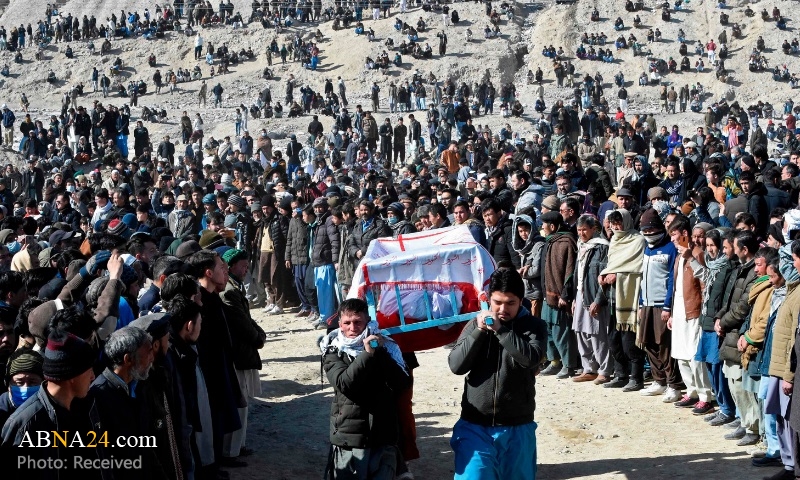 Pakistani Prime Minister Imran Khan reaches Quetta after Shia Hazara miners laid to rest