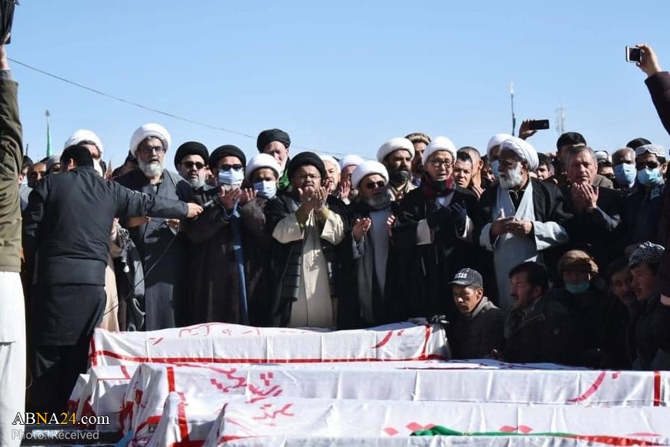 Video: Funeral procession of Hazara Shia Muslims in Quetta after 6 days with presence of senior Shia cleric 'Abbas Jafri'
