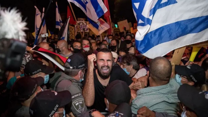 Netanyahuya qarşı etirazlar davam edir