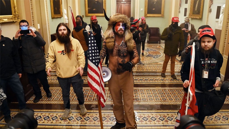 Usa, scene di colpo di stato in Capitol Hill