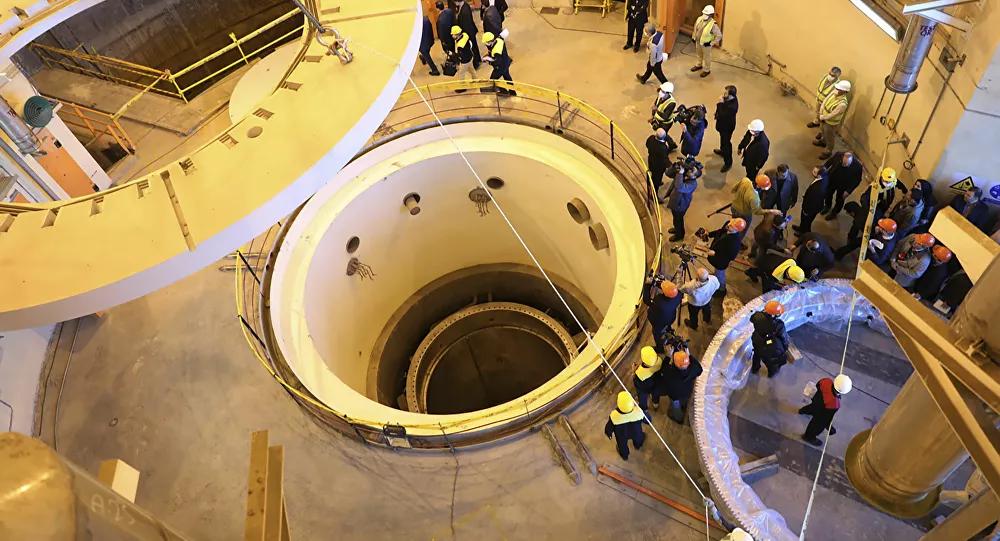 Irã afirma estar trabalhando no design de novo reator nuclear de água pesada