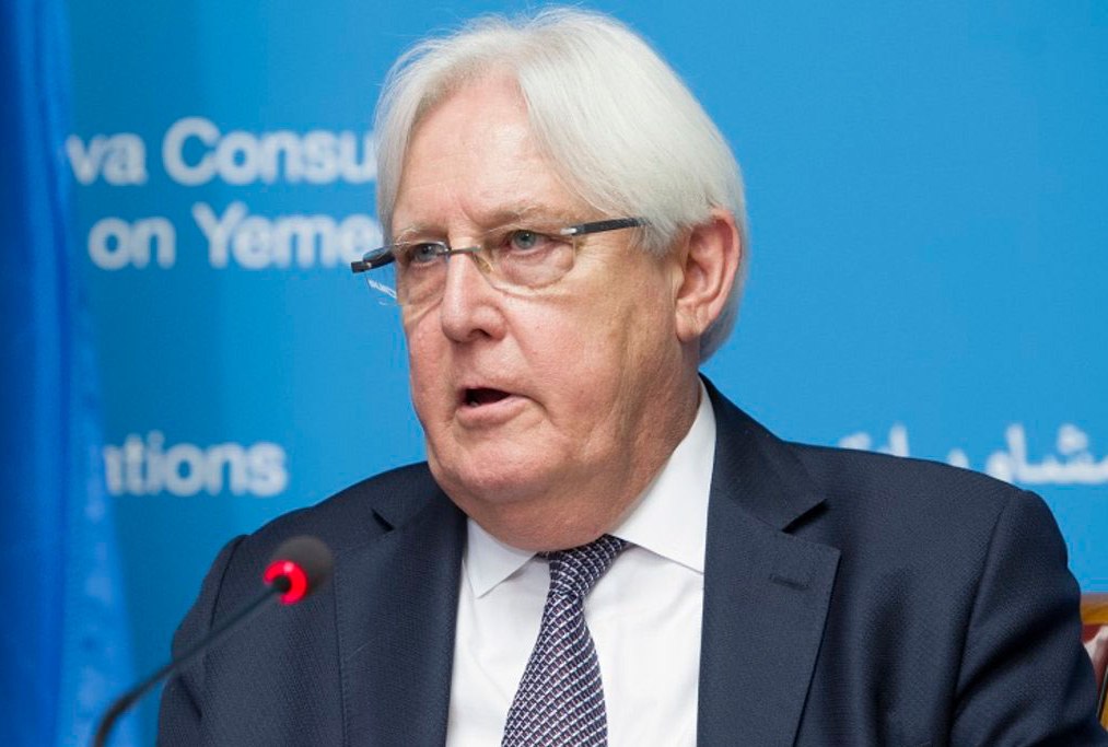 غريفيث يطالب السعودية بالإلتزام بتسوية سياسية في اليمن