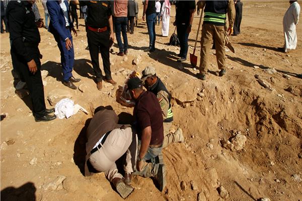 العثور على مقبرة جماعية تضم رفات "مغيبين" في العراق