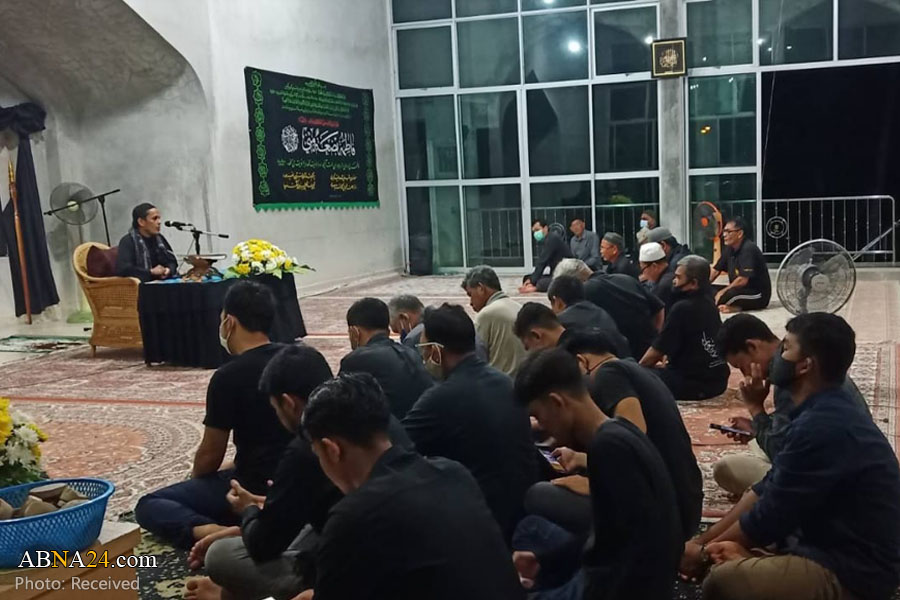 ဟဇရသ္ ဖြာေသြမာ ဇဲဟ္ရဟ္ (سلام الله علیها )  သခင္မႀကီး အတြက္ ရွဟာဒသ္ မဂ်္လစ္ ျပဳလုပ္ ၊ထိုင္း   ။ ။ photos 