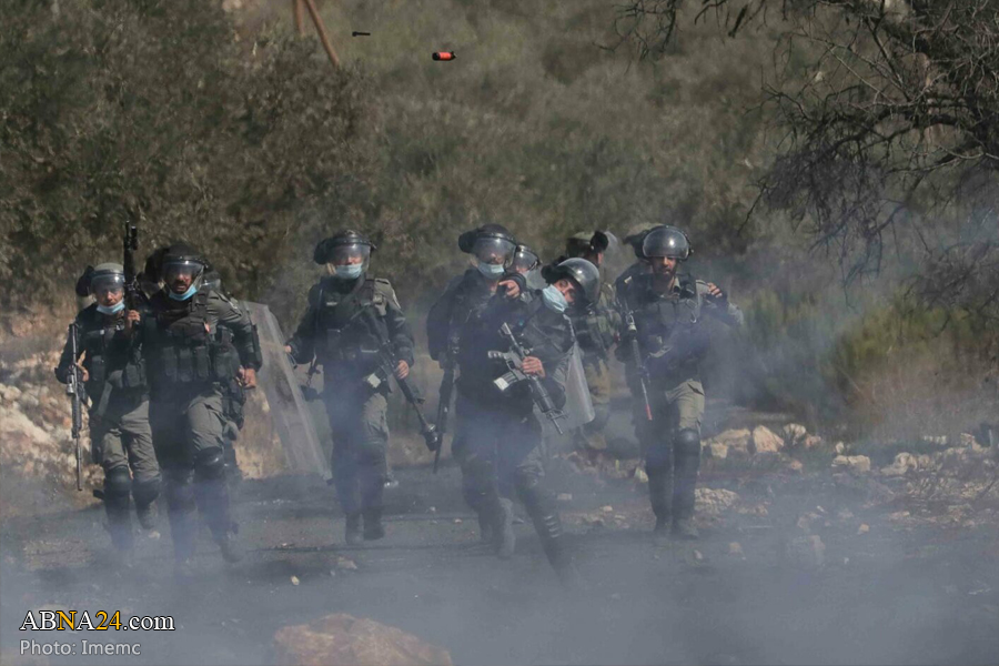 Israeli forces shoot, injure six Palestinians at weekly Kufur Qaddoum march