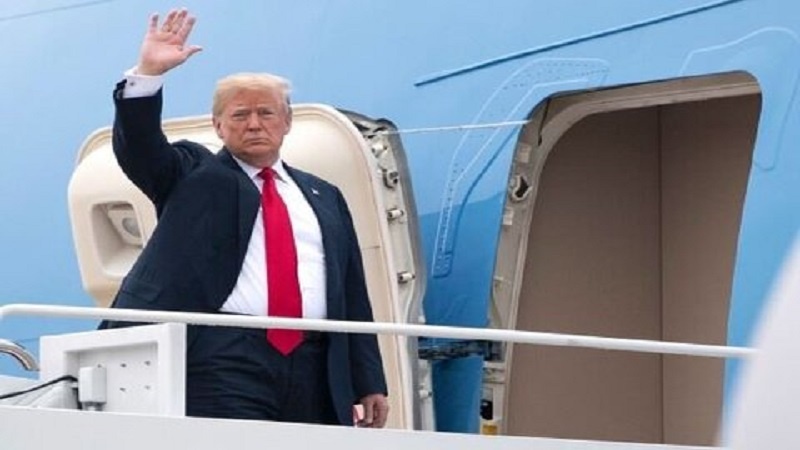Trump Beyaz Saray'dan ayrıldı