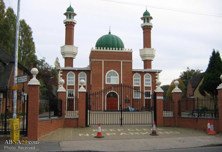 England: Slough Mosque offers free funeral service for Muslim community
