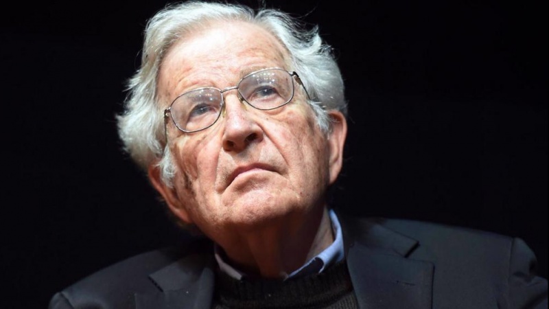 Chomsky: "Neoliberale Eliten" ignorieren ernsthafte Dilemmata, die die USA plagen