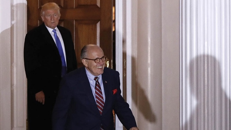 Канадская компания подала иск против адвоката Трампа