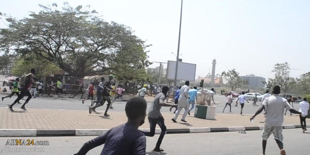 Video: Nigerian security forces attack 'Free Zakzaky' peaceful protest in Abuja