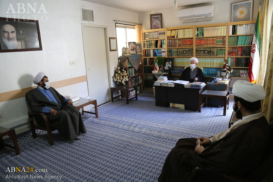 Ayatollah Naseri: Hazrat Abu Talib (a.s.), Hazrat Khadijeh (s.a.), two oppressed figures at advent of Islam