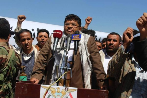 على أمیركا حظر إرسال السلاح والطيران والدعم اللوجستي للسعودية وتحالفها
