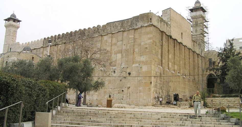Des restrictions strictes imposées à la mosquée Al-Ibrahimi