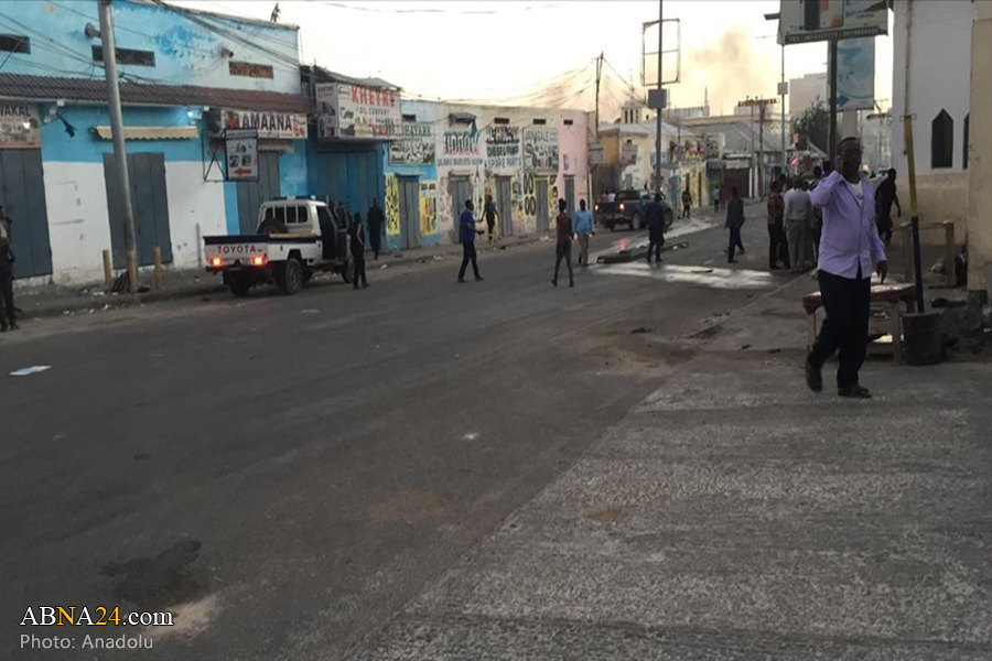 At least 10 killed in hours-long hotel attack in Mogadishu