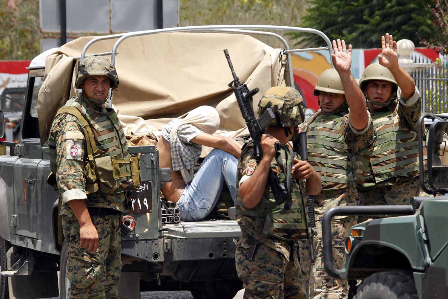 إلقاء القبض على منتمين لداعش كانوا يخططون للقيام بأعمال إرهابية في لبنان