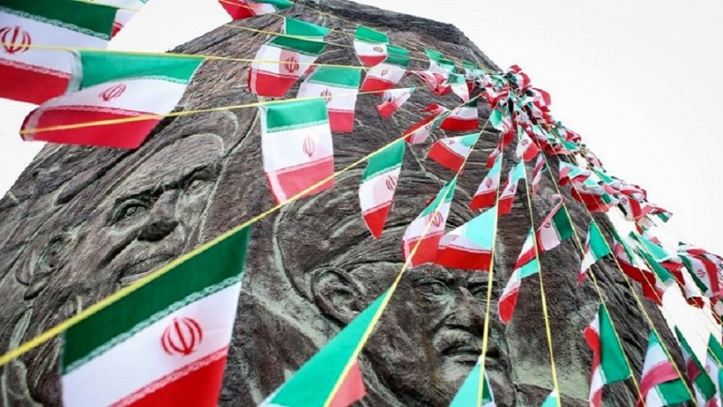イスラム革命ー42年間にわたる圧力への抵抗と苦難の日々