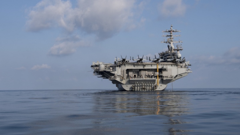 L’USS Nimitz fuit le golfe persique