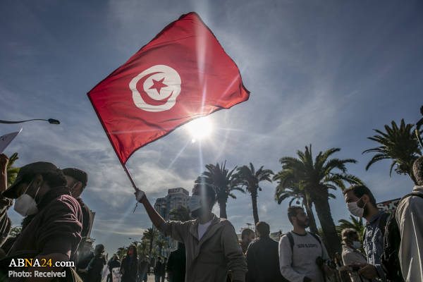تقرير مصور / اشتباكات بين الشرطة ومحتجين في تونس