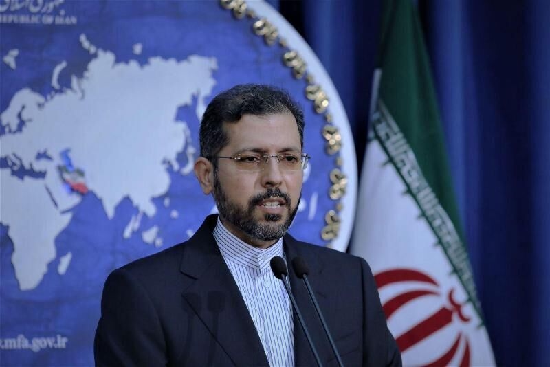 ايران تطالب دول العدوان برفع الحصار عن اليمن
