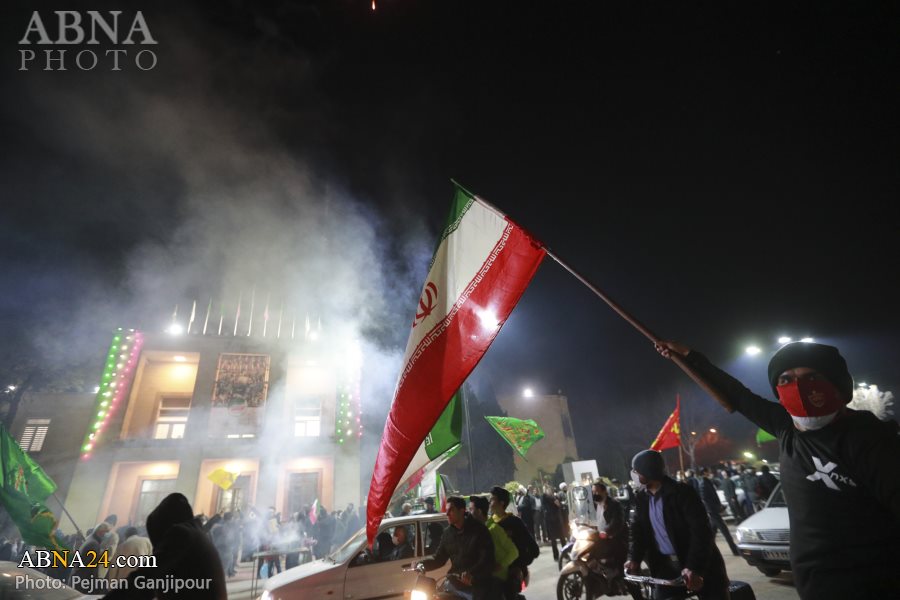 تقرير مصور / احتفال في اصفهان بذكرى انتصار الثورة الاسلامية الايرانية