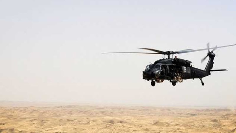 Suriye'deki IŞİD unsurları Amerikan helikopterleriyle Irak'a götürülüyor