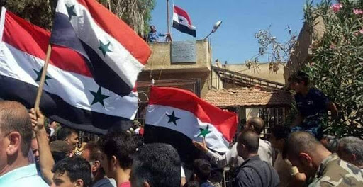 الجيش السوري يدخل بلدة طفس تمهيدا لعودة كافة مؤسسات الدولة لعملها