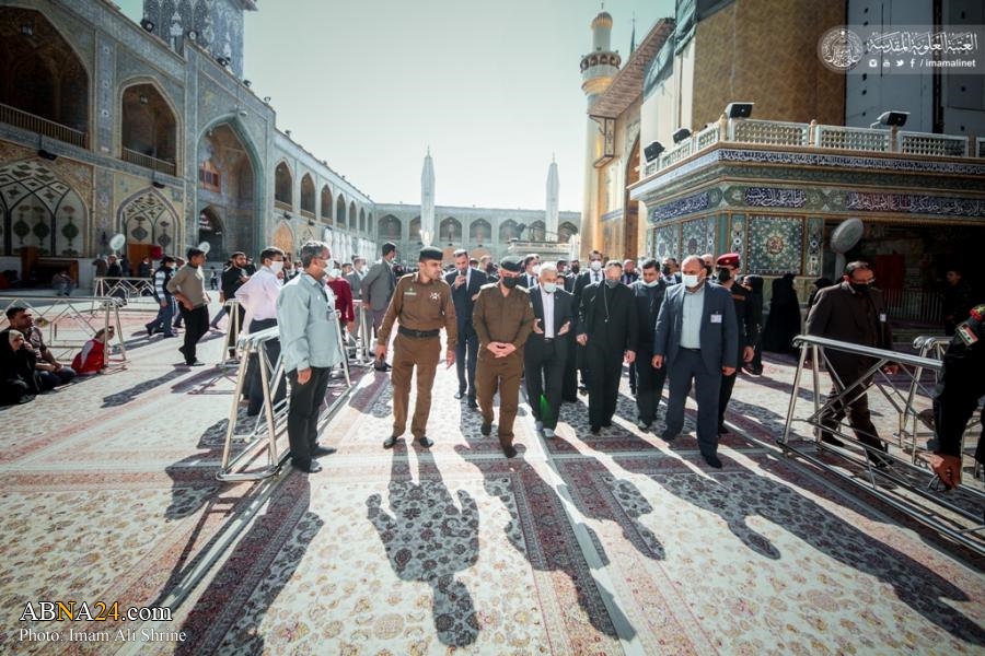 Vatican delegation visits Imam Ali holy shrine
