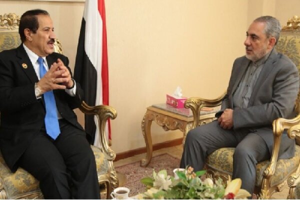 Ambassador: Iran support a political solution for Yemen crisis