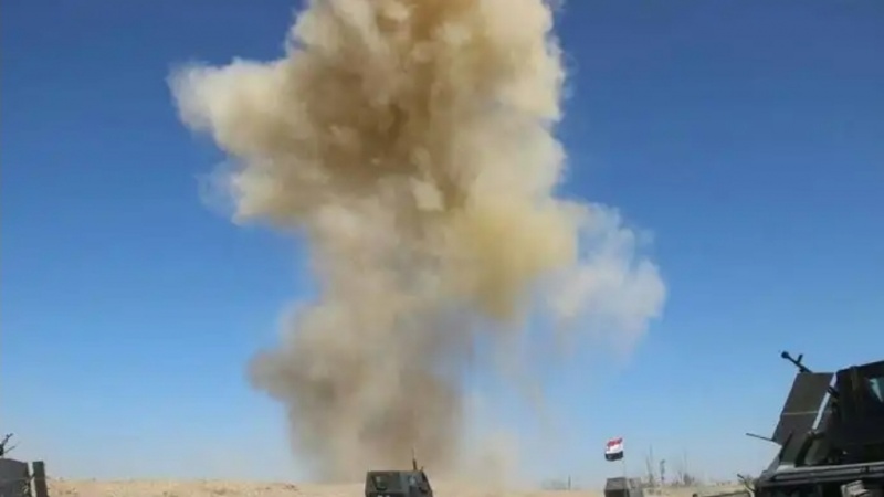 Irak-Suriye sınırında İHA tespit edilirken IŞİD'in sığınakları yokedildi