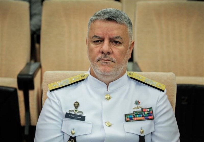 الاميرال خانزادي: الهند تشارك في المناورات البحرية الايرانية الروسية