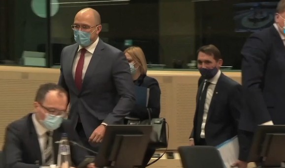 Ukraina Minta Uni Eropa Meningkatkan Sanksi terhadap Rusia