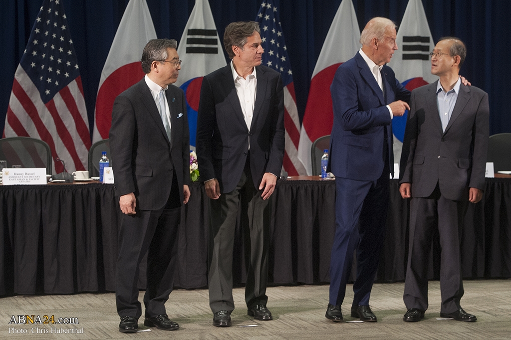 Entry of political intelligence into American foreign policy