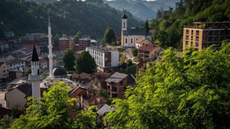     Lideri probosanskih stranaka danas u Srebrenici
