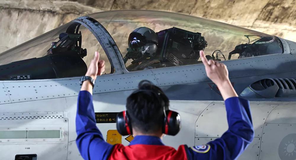 Força Aérea de Taiwan entra em ação após manobras militares chinesas no mar do Sul da China