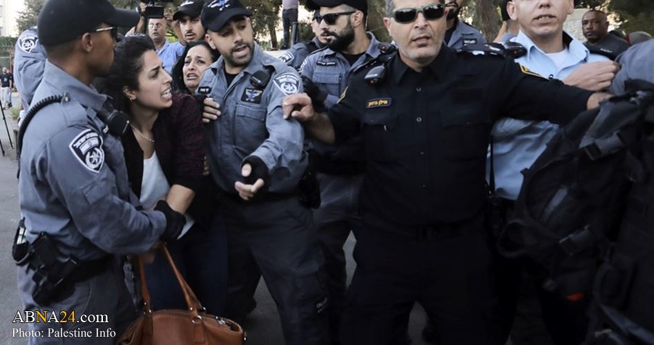 Israeli police arrest al-Quds resident girl at al-Aqsa Mosque