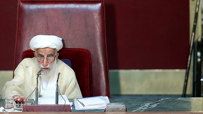 Ayetullah Cenneti: ABD çökmek üzeredir