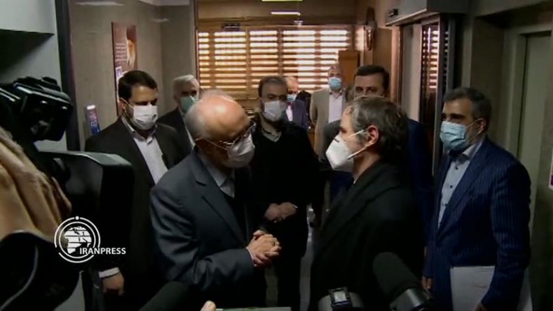 Grossi u Teheranu, Iran traži ukidanje sankcija