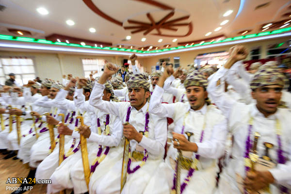 Photos: Wedding ceremony of 70 Yemeni fighters