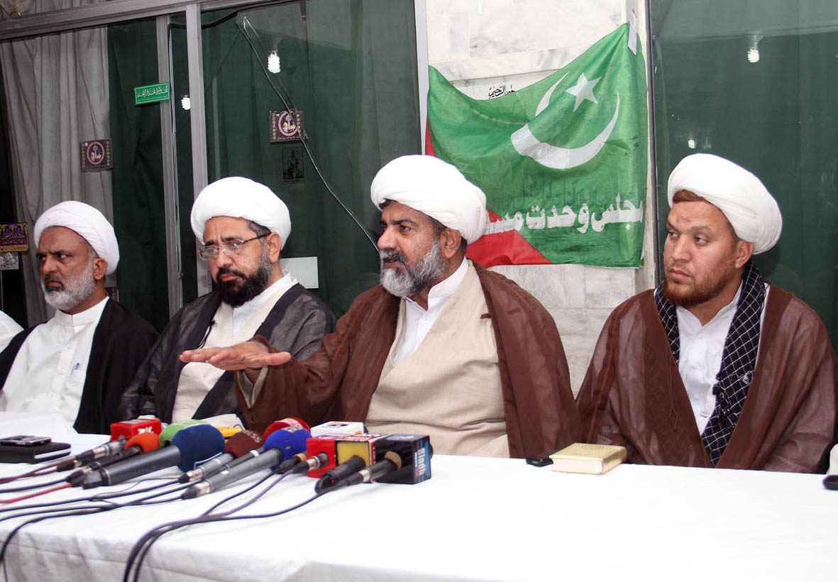 Senior Pakistani Shia cleric believes destruction of family system is due to European lifestyle
