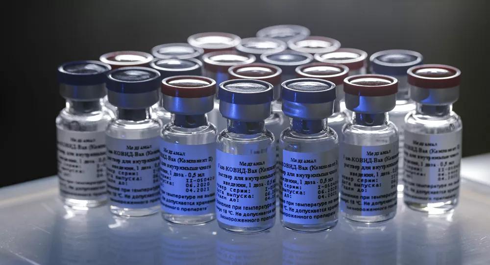 Irã planeja produzir mais de 40 milhões de doses da vacina Sputnik V contra COVID-19